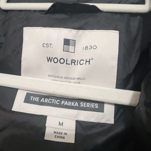 [Like New] Woolrich Gore-Tex Tech Arctic Parka Medium Black - Picture 8 of 9